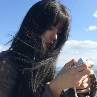 草裙春色